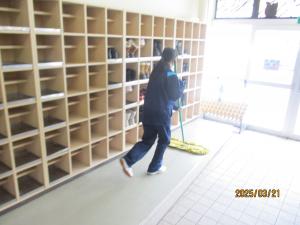 １